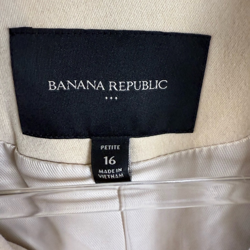 Banana Republic Tan Double-Breasted Blazer NWT - Picture 3 of 8